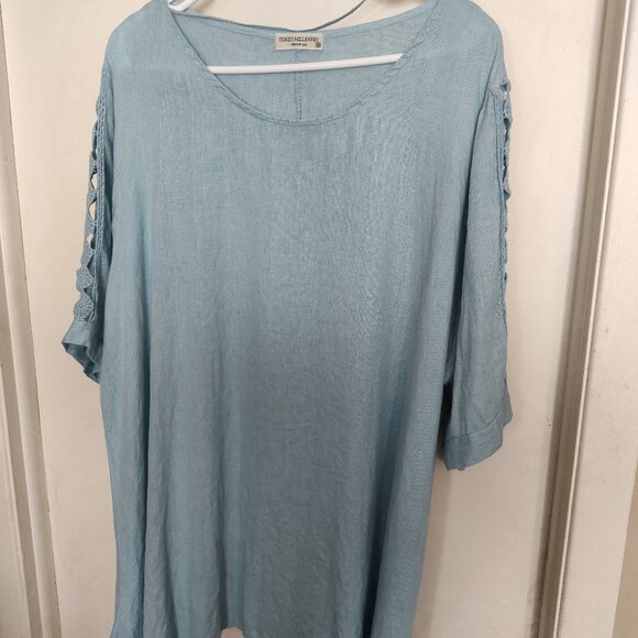 TERZO MILLENNIO 100 % Linen Top - Picture 1 of 6